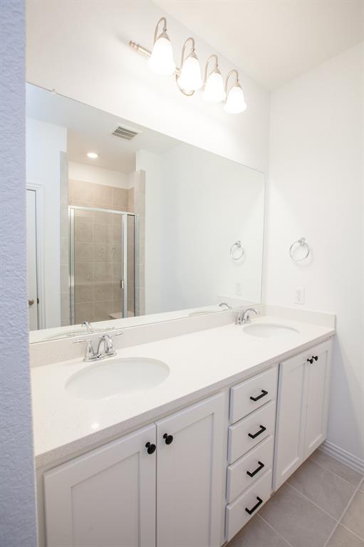 Allen, Texas 75013, United States, 3 Bedrooms Bedrooms, ,3 BathroomsBathrooms,Residential,Active,226530