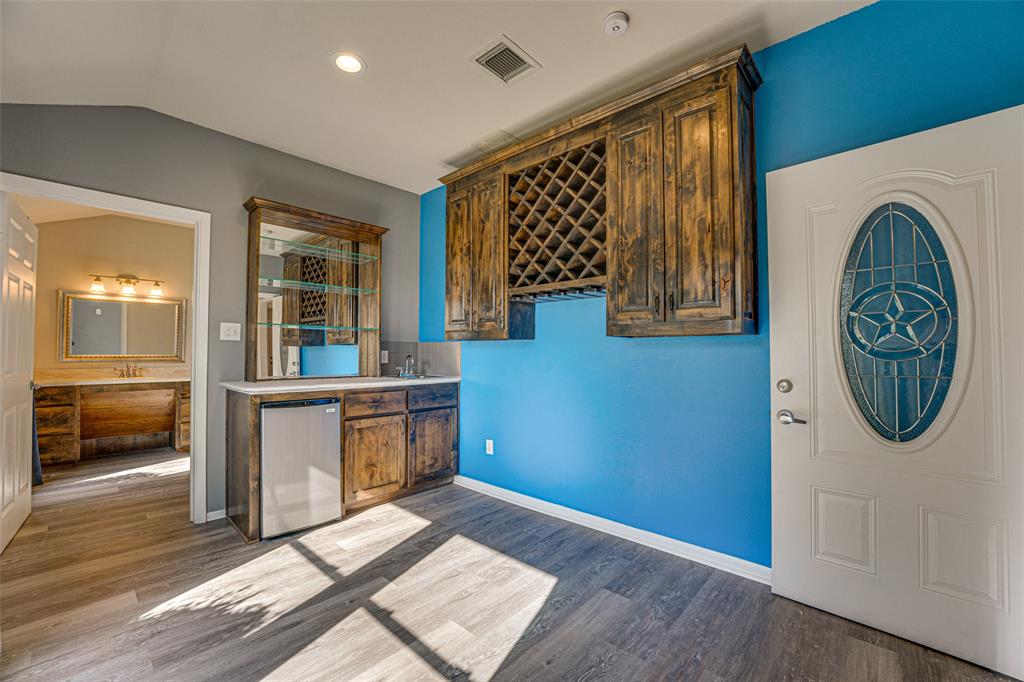 J Starrett - Residential