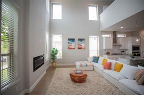 Apples Crossing - Residential Lease