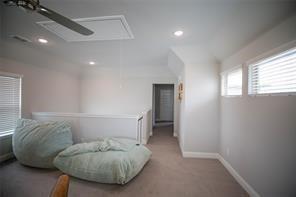 Apples Crossing - Residential Lease