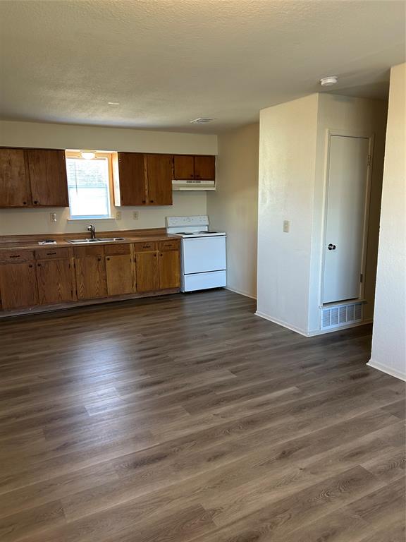 Pelican Bay Tenth Filing - Residential