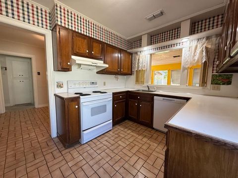 Tiny photo for 894 Davis Drive, Abilene, TX 79605 (MLS # 21100109)