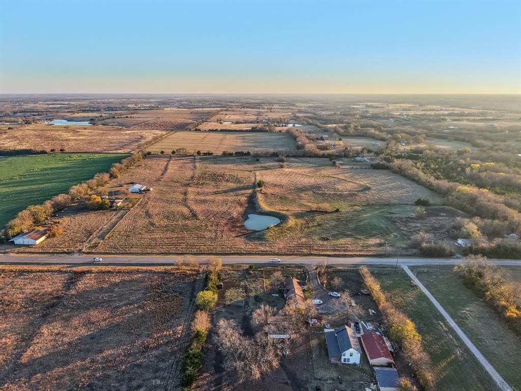 A1346 J Peters - Land