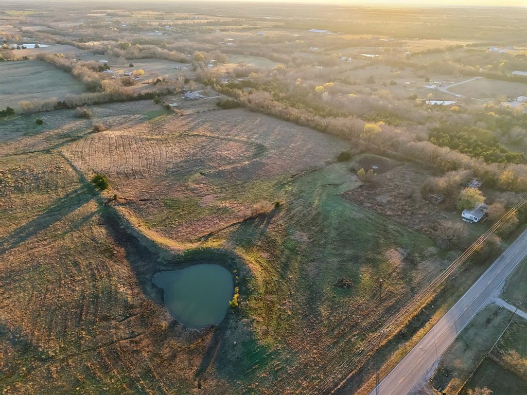 A1346 J Peters - Land