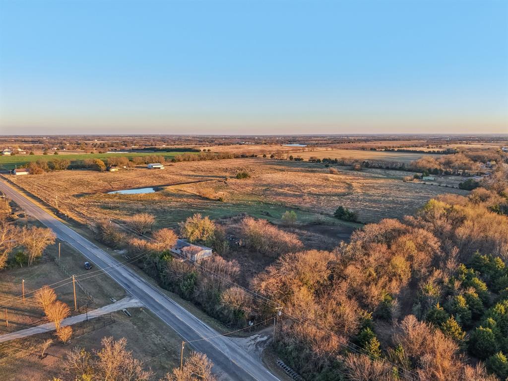 A1346 J Peters - Land