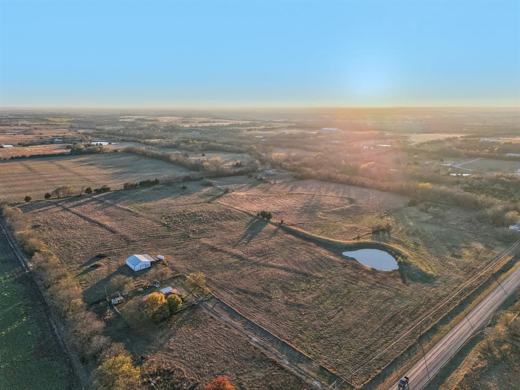 A1346 J Peters - Land