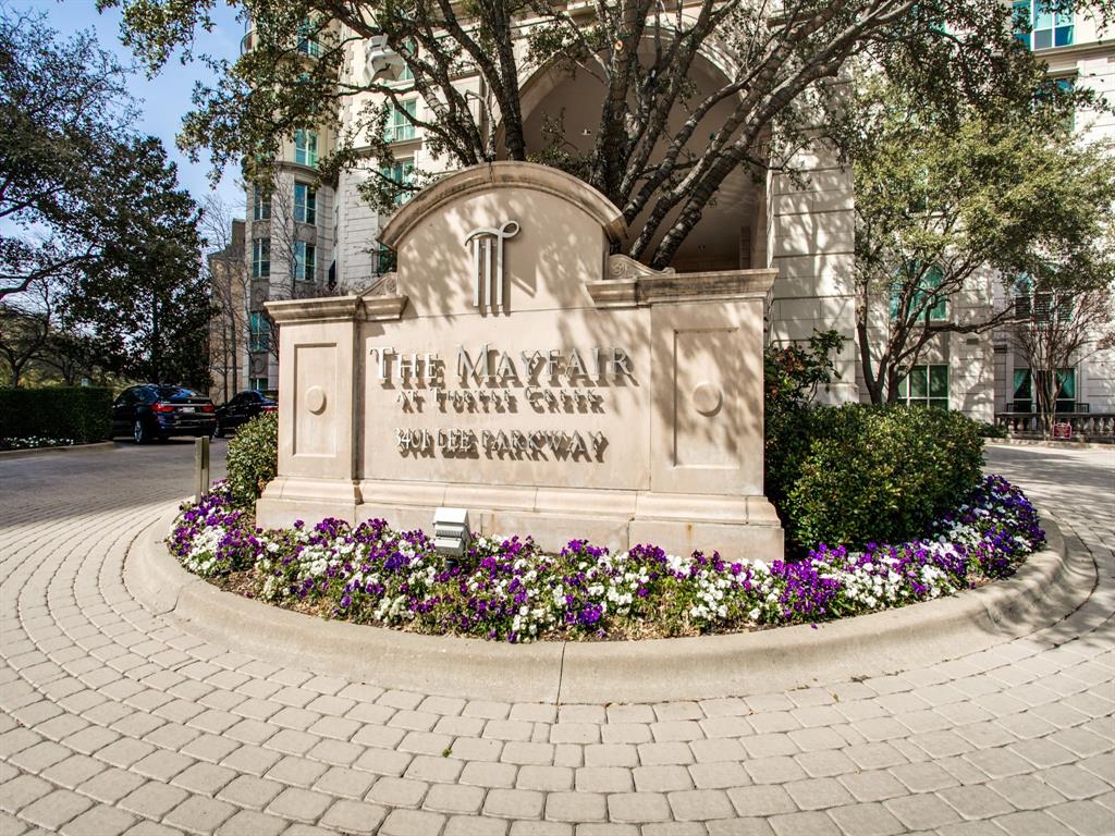 3401 Lee Parkway 102