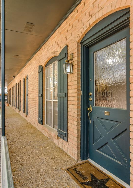 La Fontaine Condo - Residential