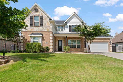 Photo of 906 Bent Wood Lane, Cleburne, TX 76033 (MLS # 21312524)