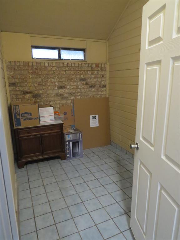 Willow Run 5 - Residential