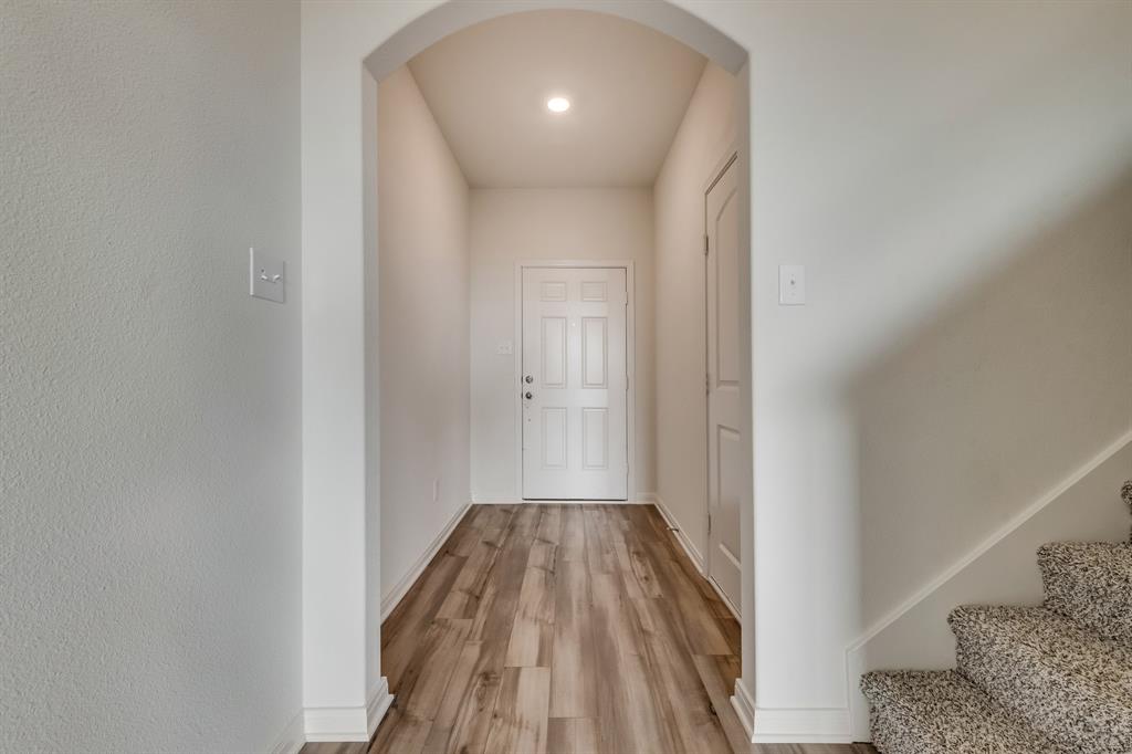 337 Shaw Creek Boulevard