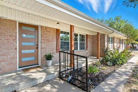 312 W 5th Street Springtown TX 76082