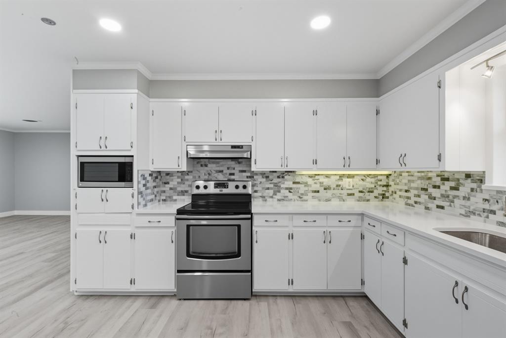 312 W 5th Street