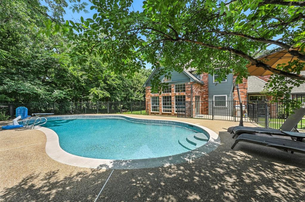 5708 Pecan Circle