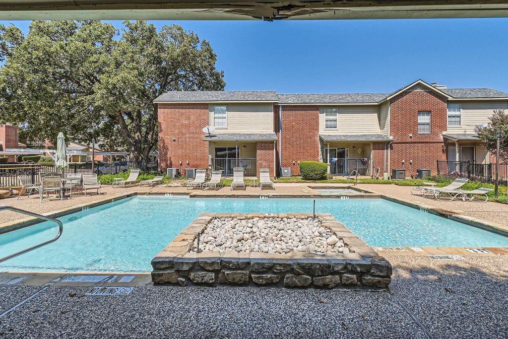 Meadowood Village Add - Residential