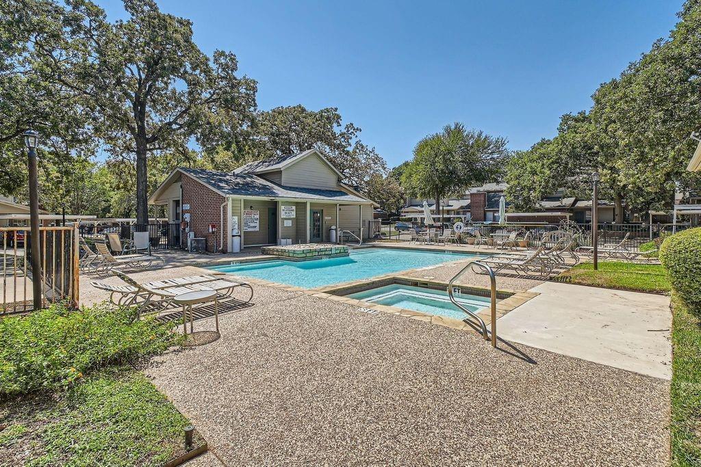 Meadowood Village Add - Residential