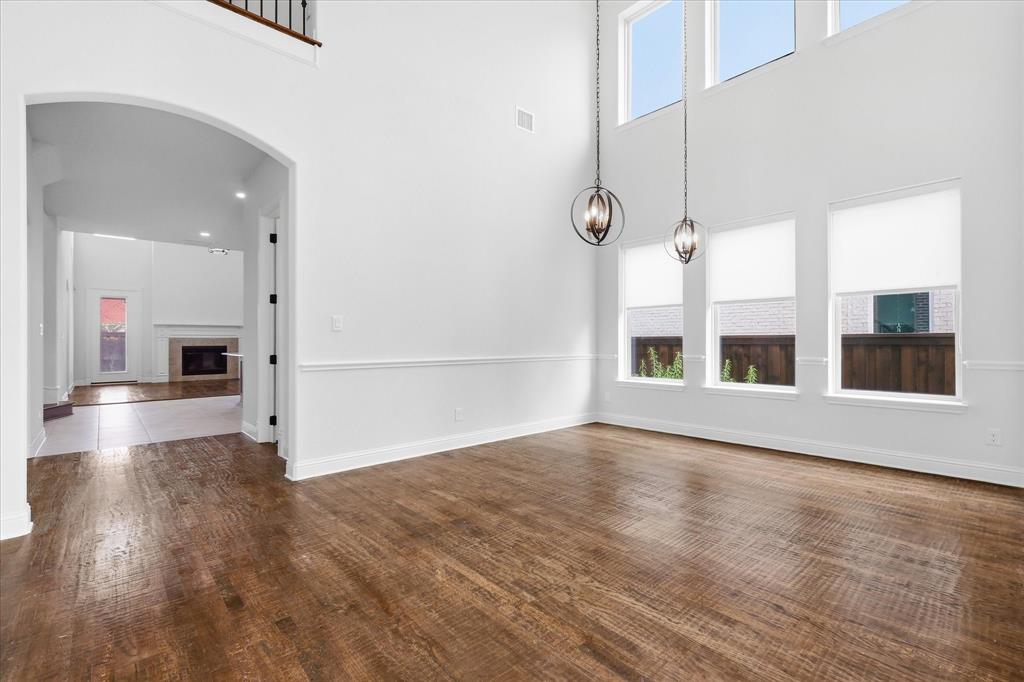 6625 Titus Lane