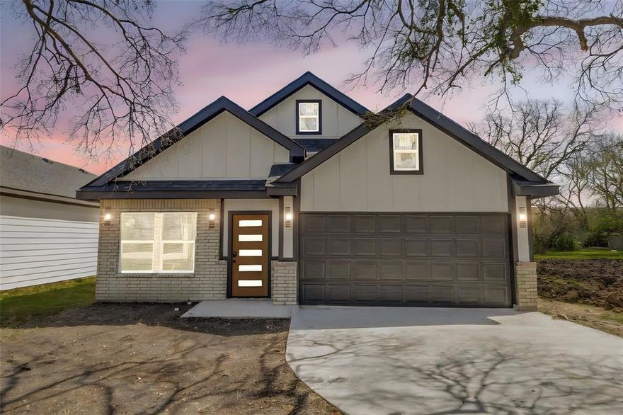 *ITIN financing available.* Brand-new construction in Dallas offering modern style, quality craftsmanship, and a convenient location! This beautifully designed home features an open-concept layout that creates a seamless flow between the living, dining, and kitchen areas—perfect for both everyday living and entertaining. The kitchen is equipped with modern finishes, ample cabinetry, and generous counter space to meet today’s lifestyle needs.  The thoughtfully designed layout provides comfortable bedrooms and a private primary suite. Enjoy outdoor space ideal for relaxing or hosting gatherings. Conveniently located with easy access to Hwy 175 and I-635, this home offers quick access to Downtown Dallas, nearby schools, parks, and everyday shopping and dining. Whether you're a first-time buyer or looking for a move-in-ready new build, this home offers the perfect blend of comfort and convenience. ESTIMATED COMPLETION DATE May 25, 2026.