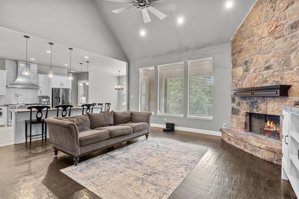 7348 Brady Oaks Drive