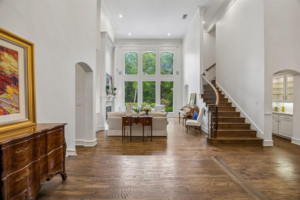 807 Independence Parkway