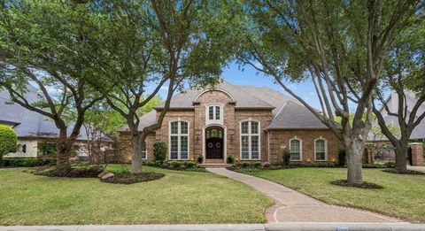 Photo of 807 Independence Parkway, Southlake, TX 76092 (MLS # 21238182)