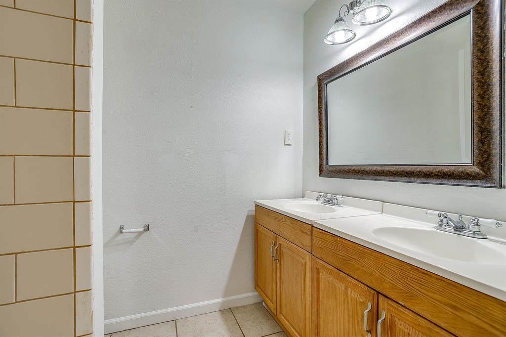 Meadowbrook Estates Add - Residential