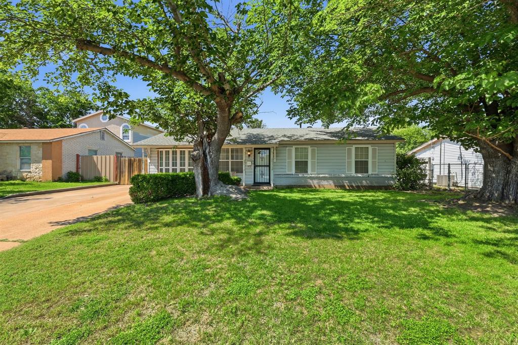 1309 De Ridder Avenue