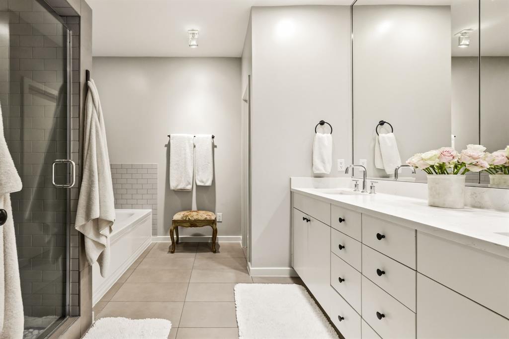 Travis Street Condos 4100 - Residential