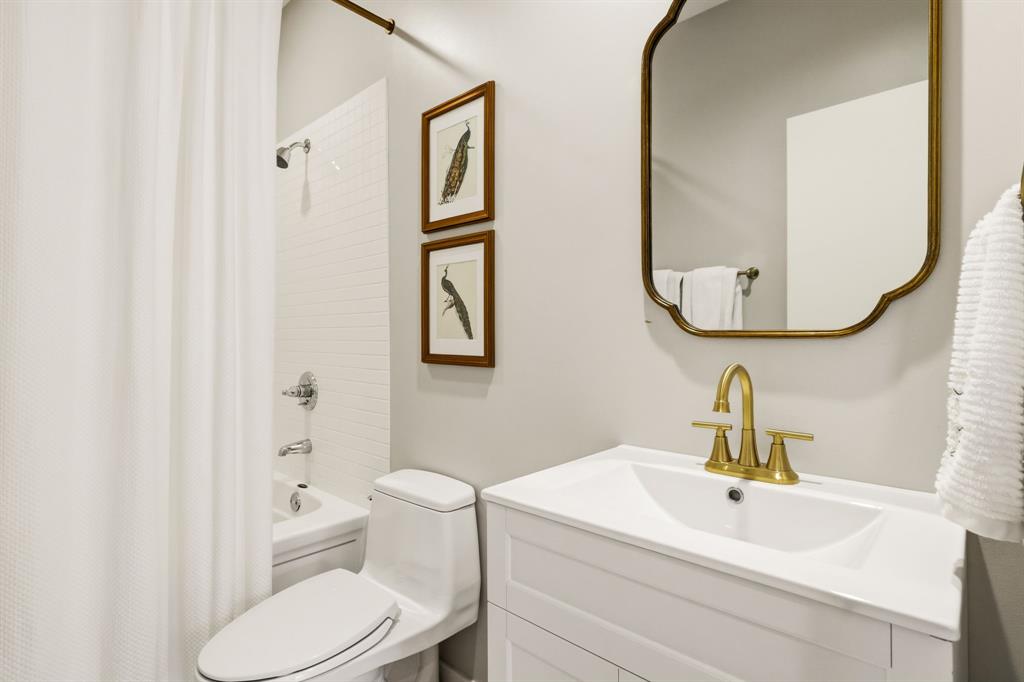 Travis Street Condos 4100 - Residential