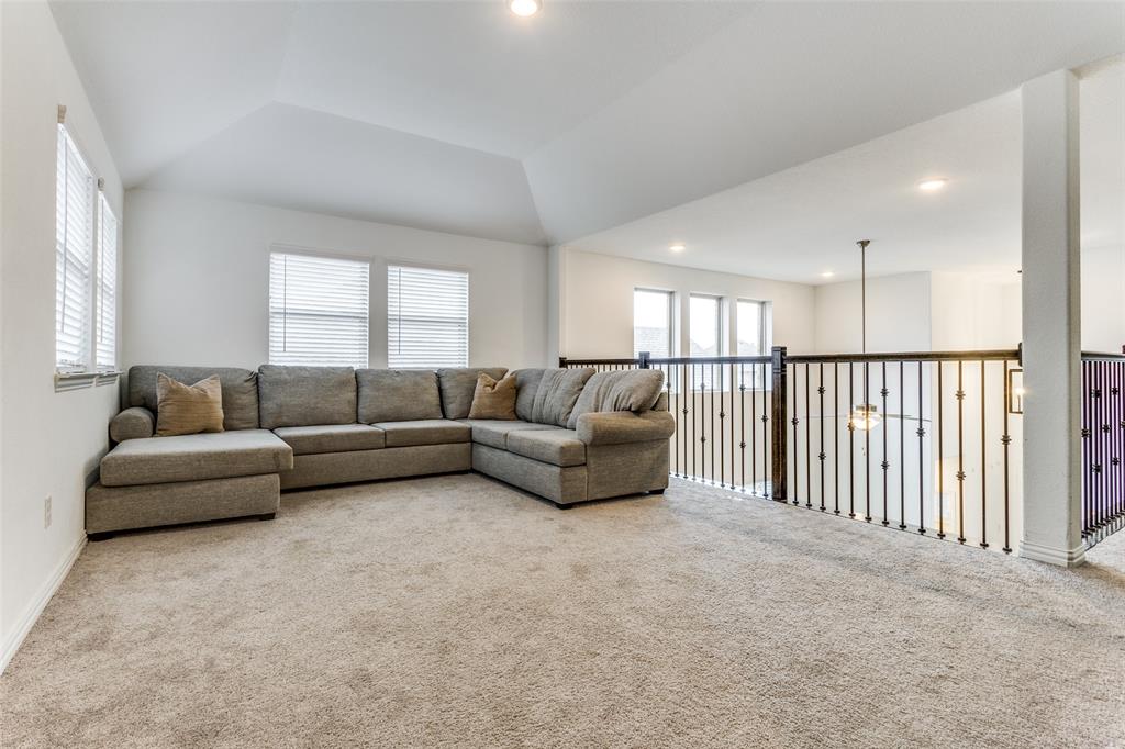 Riverset - Residential