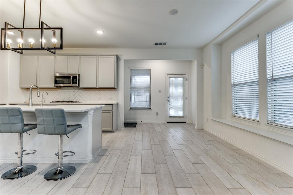 Riverset - Residential