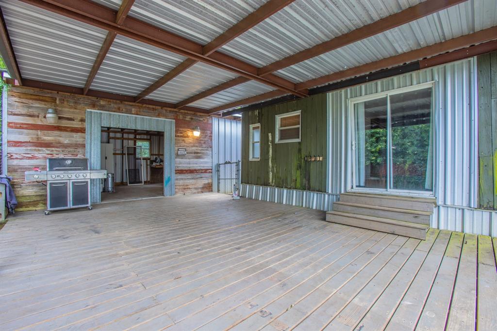 512 River Park Road