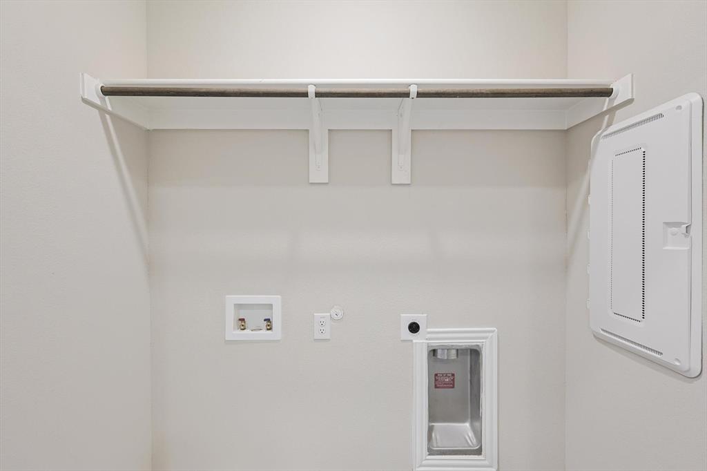 Lakeshore Terrace - Residential Lease