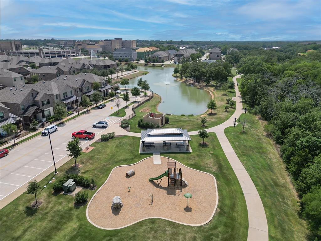 Lakeshore Terrace - Residential Lease