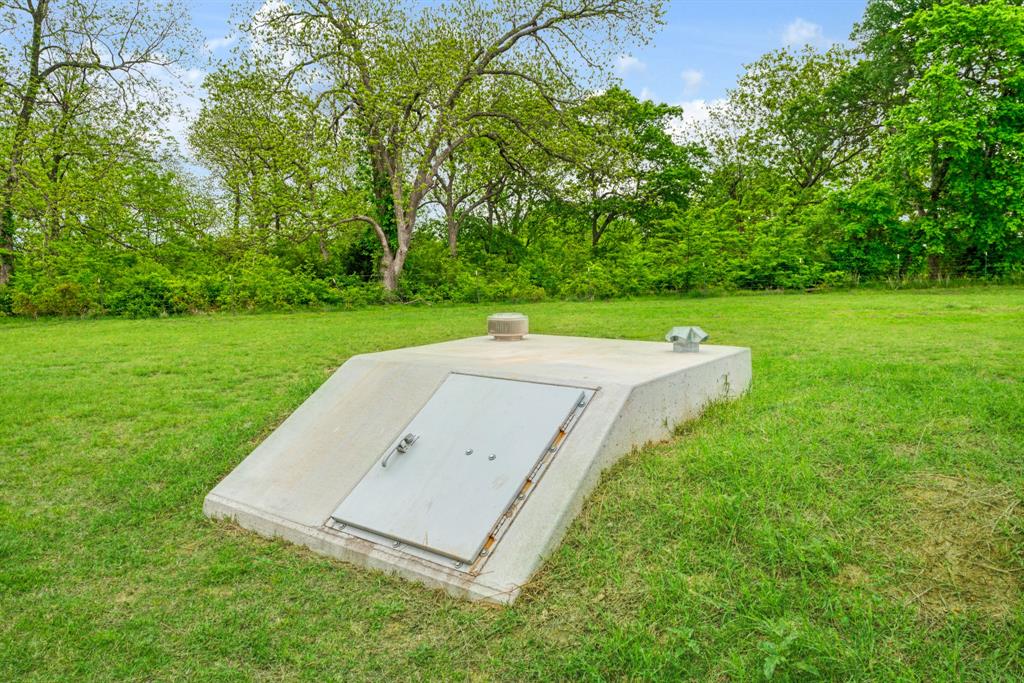 819 County Road 12550