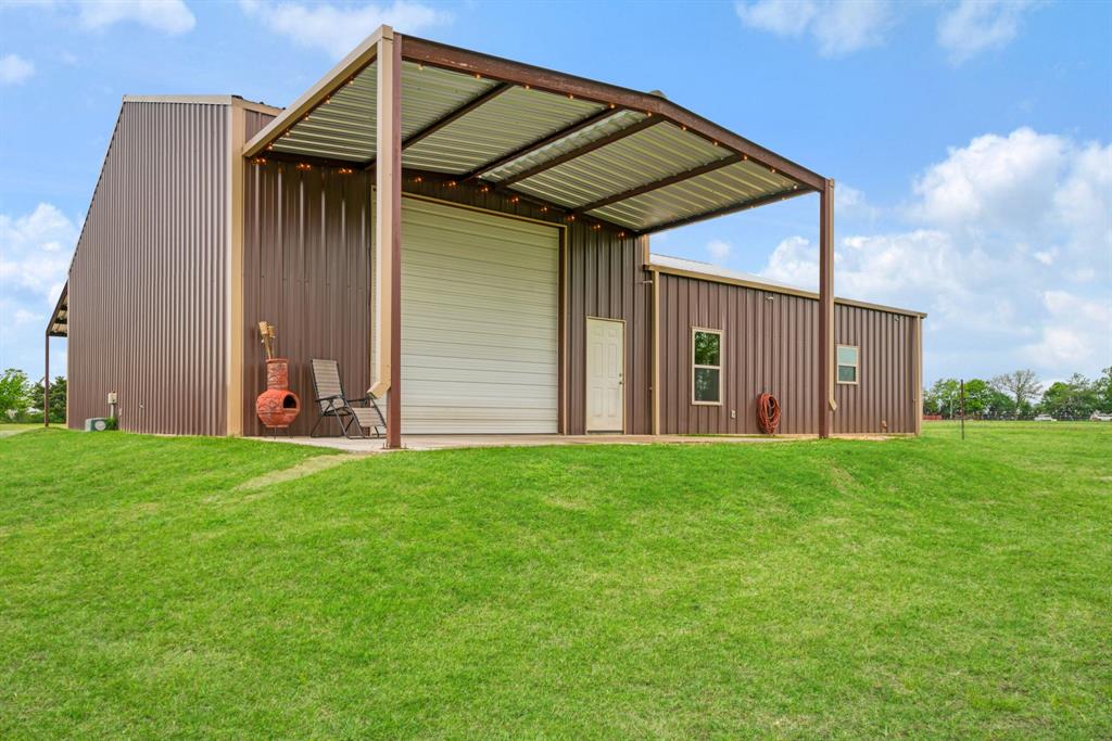 819 County Road 12550