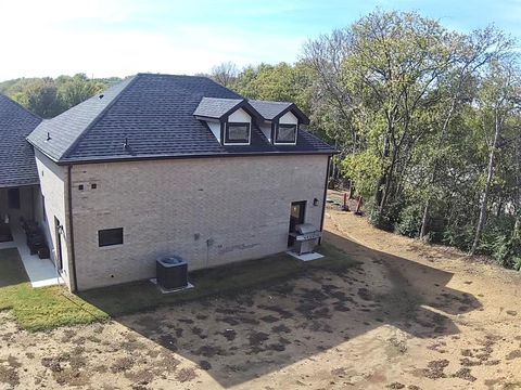 A home in Little Elm