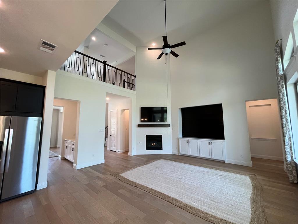 2403 Royal Dove Lane