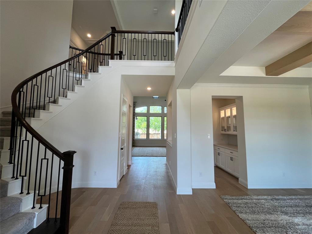 2403 Royal Dove Lane