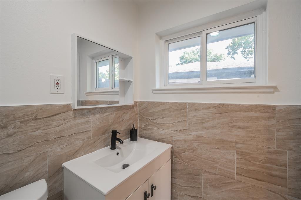 Walnut Hills 3rd Inst - Residential