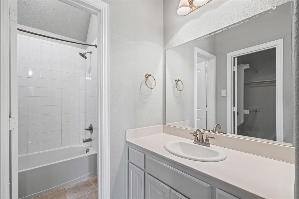 Chisholm Crossing Ph Iv-B - Residential