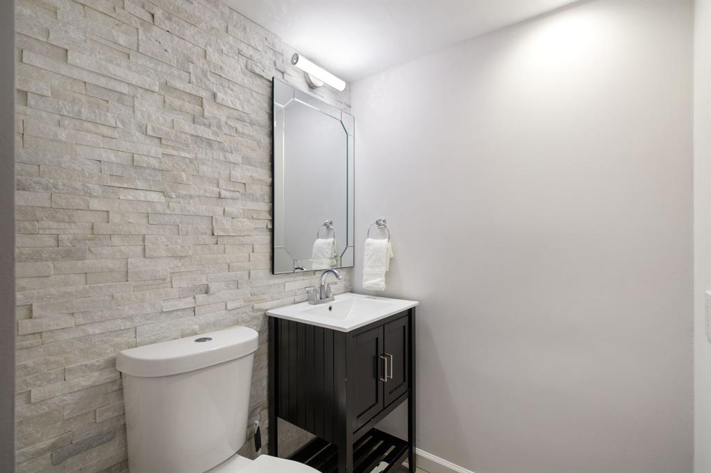 Preston Square Twnhms - Residential