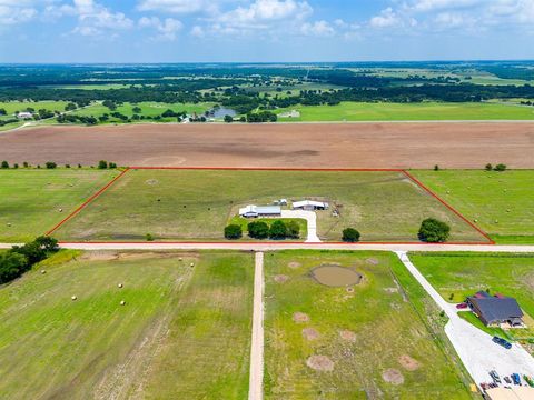 Tiny photo for 208 Private Road 107, Blum, TX 76627 (MLS # 21199898)