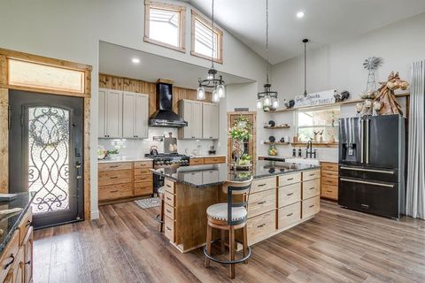 Tiny photo for 208 Private Road 107, Blum, TX 76627 (MLS # 21199898)