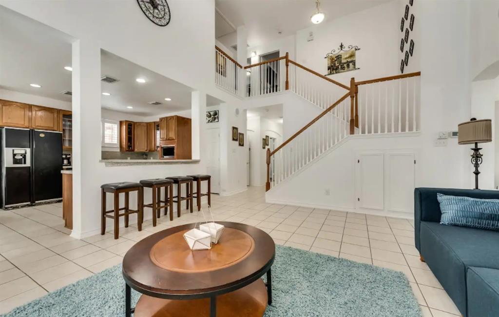 Elk Hill - Residential