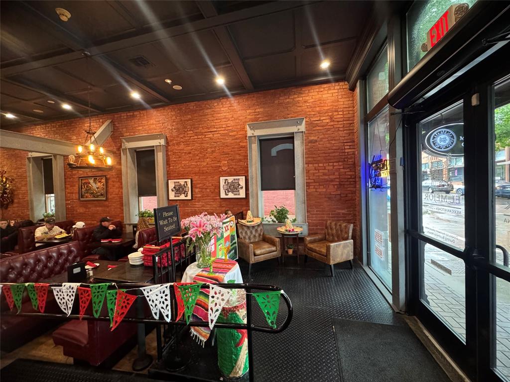 downtown Mckinny - Commercial Sale