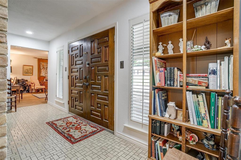 117 Cliffside Drive N