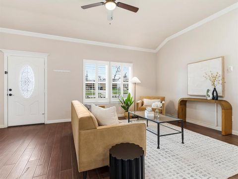 Tiny photo for 1310 Yale Street, River Oaks, TX 76114 (MLS # 21196881)