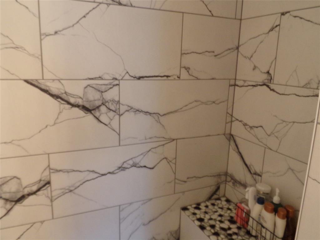 Decordova Bend Estate - Residential