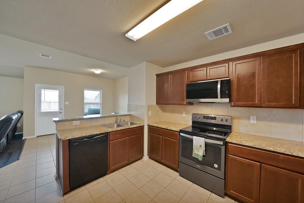 Highland Mdws Ph Iib - Residential